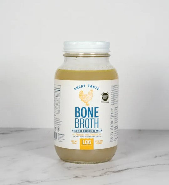 BONE BROTH CALDO DE HUESO DE POLLO