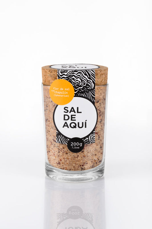 SAL DE AQUI FLOR DE SAL ARTESANAL CON CHAPULIN